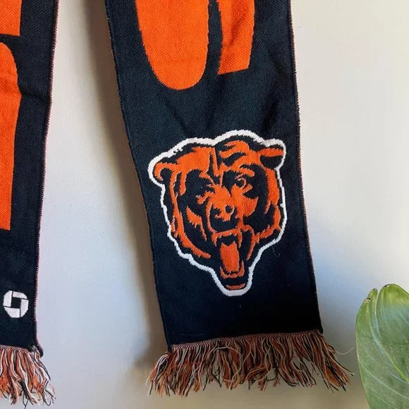 Chicago Bears NFL Navy and Orange Fringe Winter Scarf - Picture 2 of 3